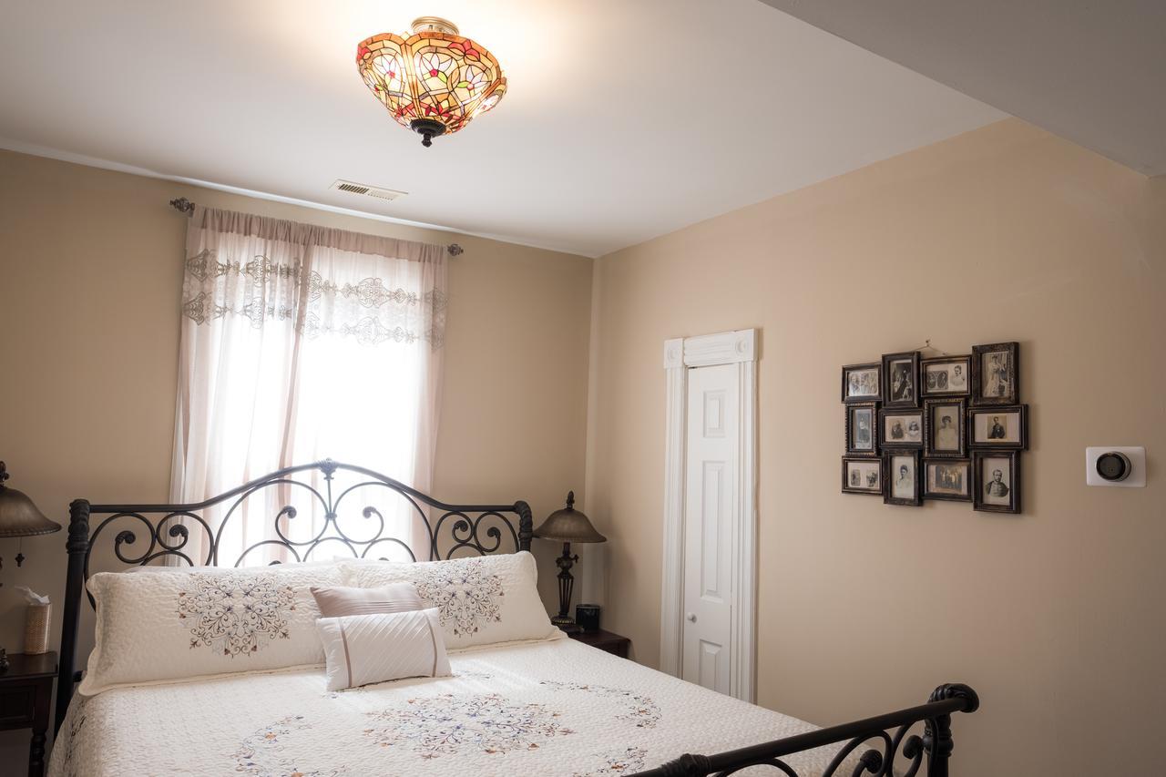 Dennison Street Inn, B & B 科洛尼尔比奇 客房 照片